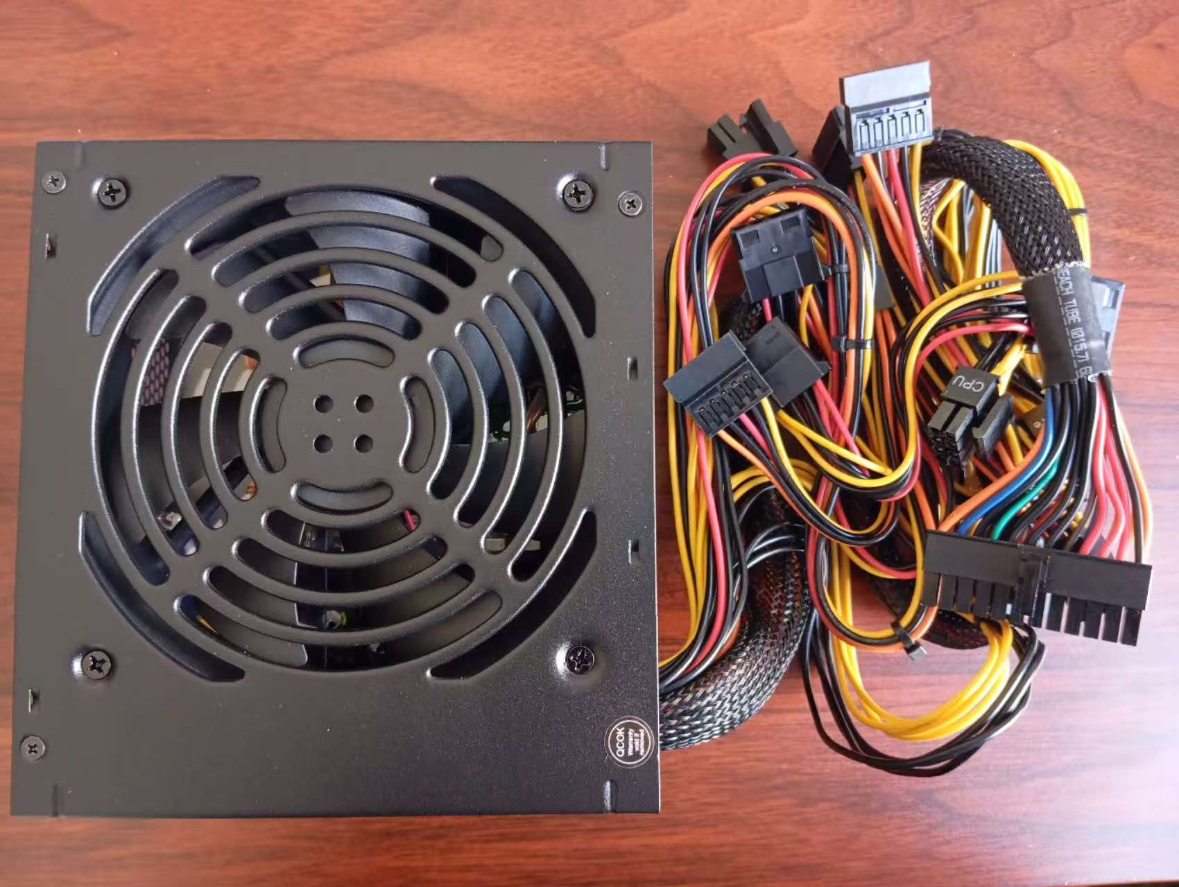 Refurbished Cooler Master Elite NEX 230V 700 watt Refurbished Cooler Master Elite NEX 230V 700 watt